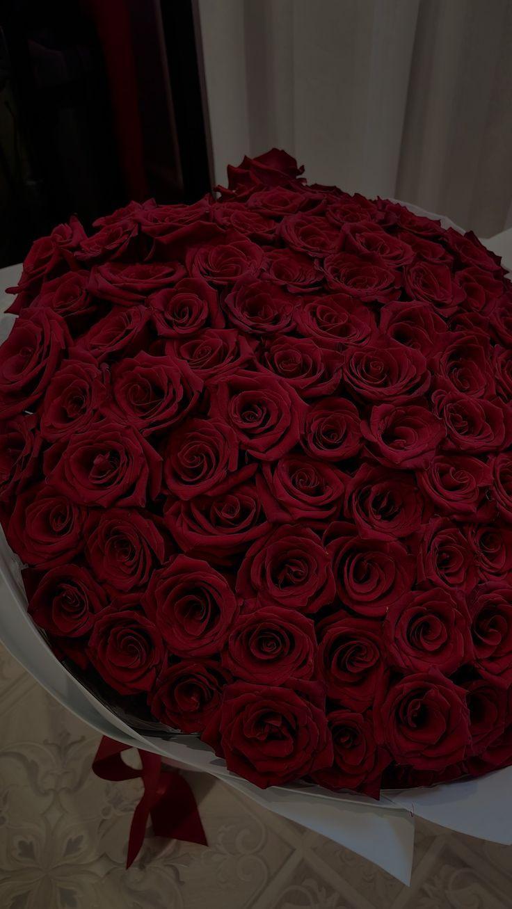 Elegant floral arrangement inspiration